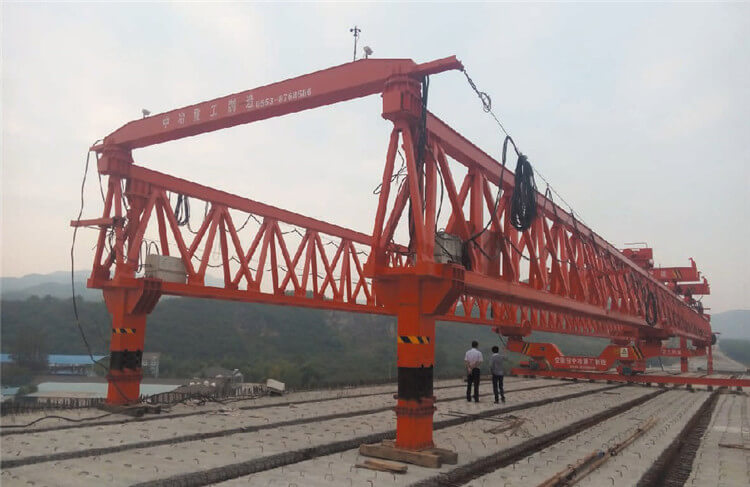 架桥机用于溧广高速